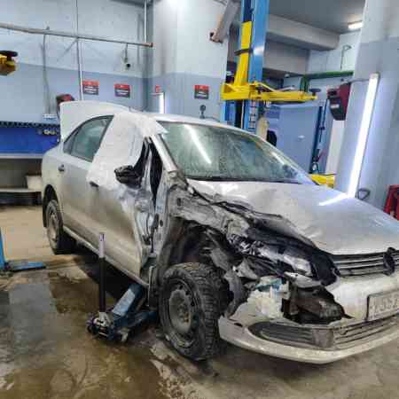 VW Polo 2015 год автомат выкупили за 415000